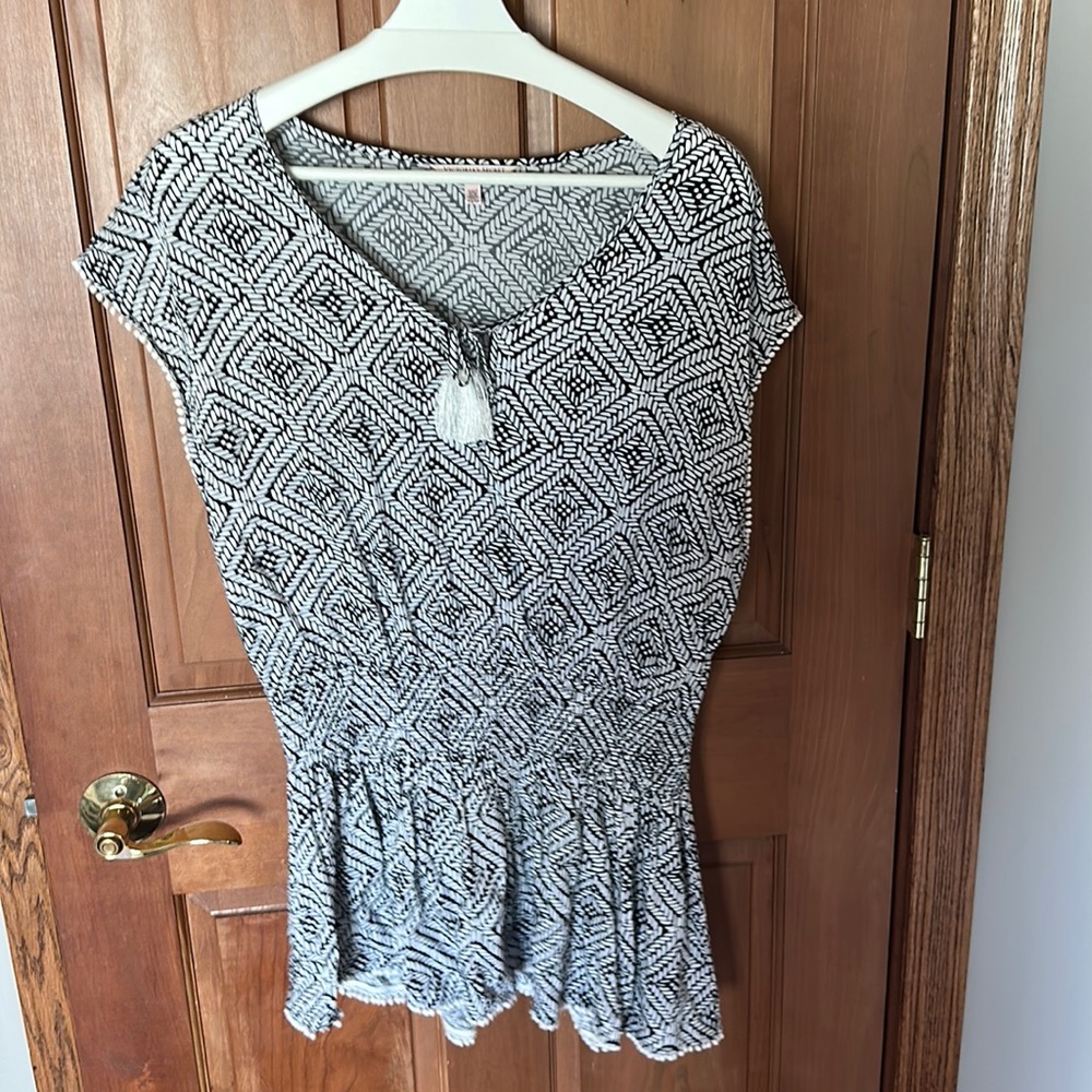 Victoria’s Secret XS cover up